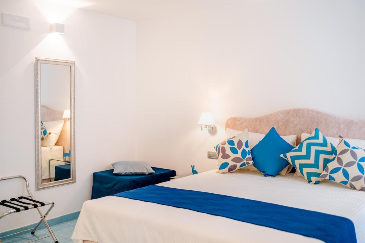 Bed and Breakfast Beb Palazzo Mancini Минори Экстерьер фото